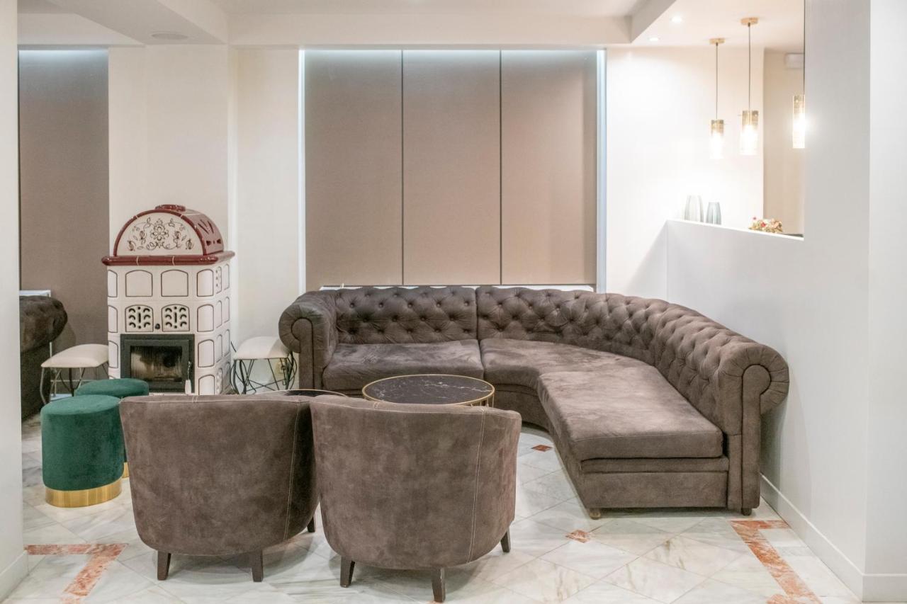 Lingos Hotel 플로리나 외부 사진