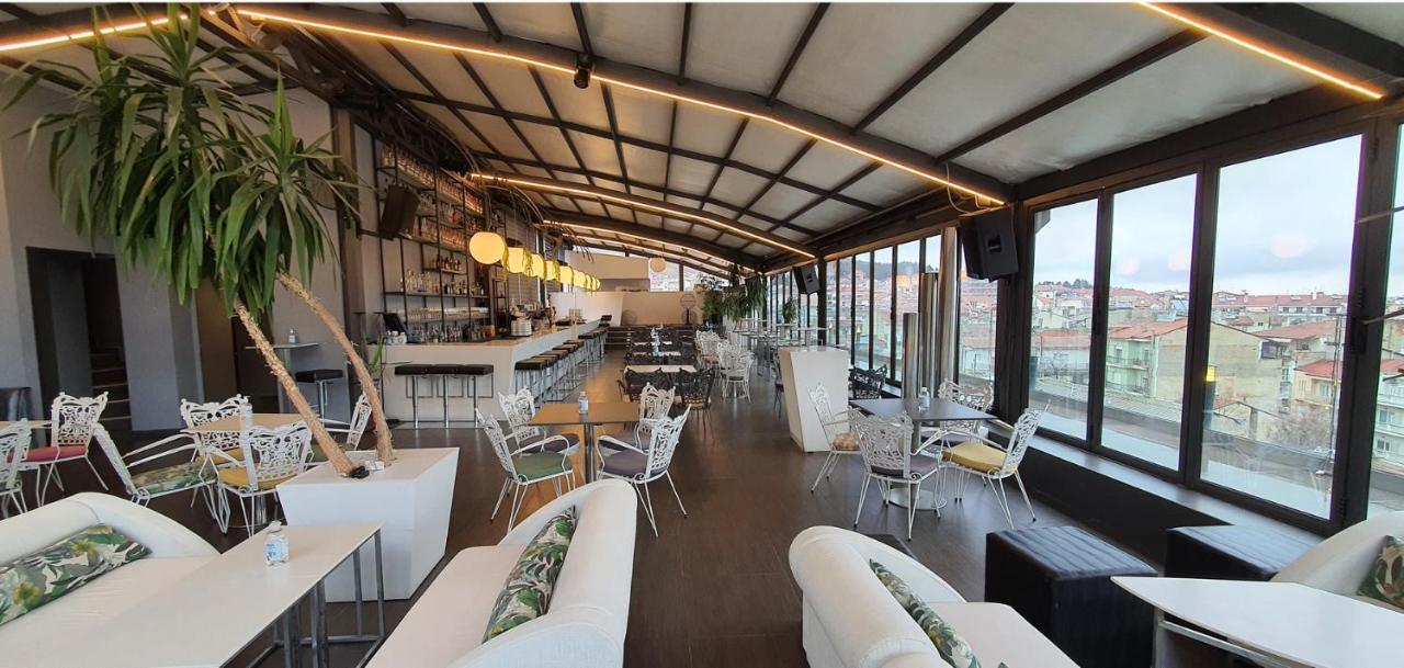 Lingos Hotel 플로리나 외부 사진